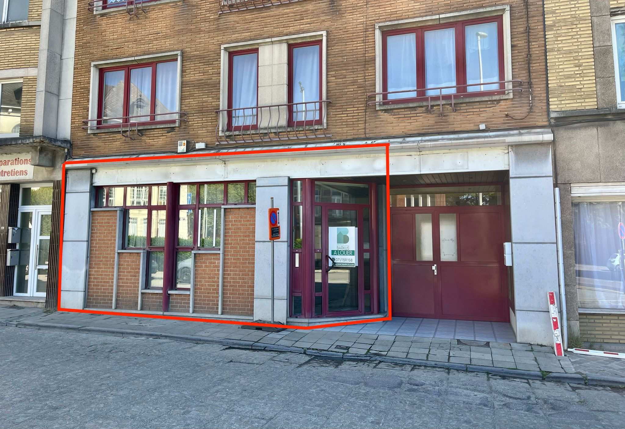 Bureaux/commerce de +- 85m2