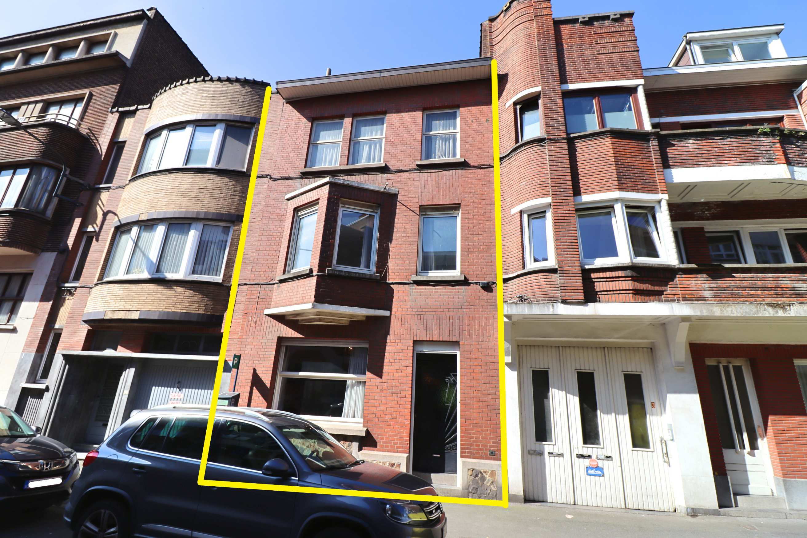 Grande Maison d'habitation avec jardin