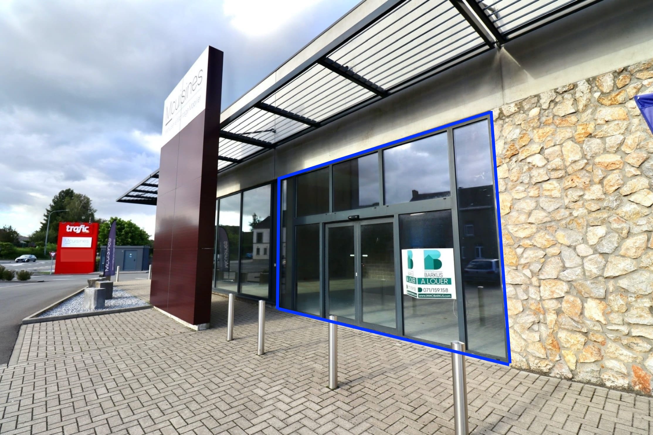 Surface commerciale neuve 431m²