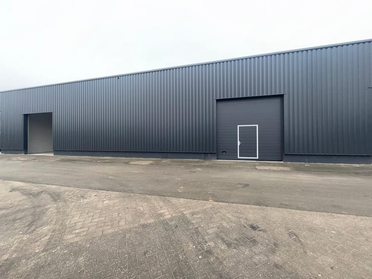 Entrepôt de +/- 361 m² dans nouveau site industriel